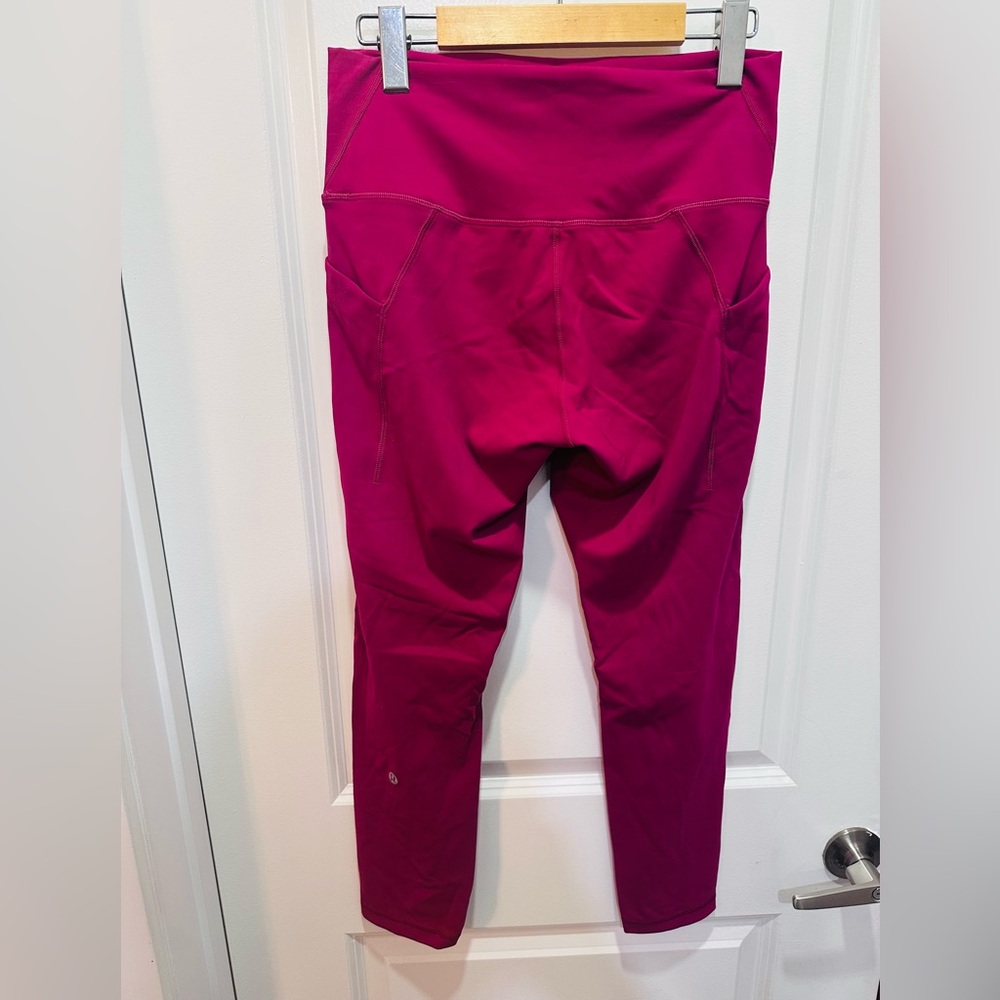 Lululemon Raspberry Leggings Wunderunder with pockets - Picture 8 of 8